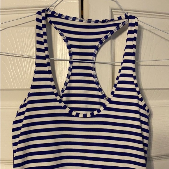 Lululemon tank top - Picture 2 of 3